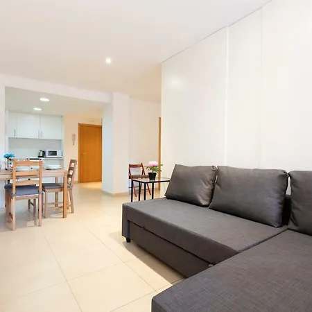 Sant Marti Apartment